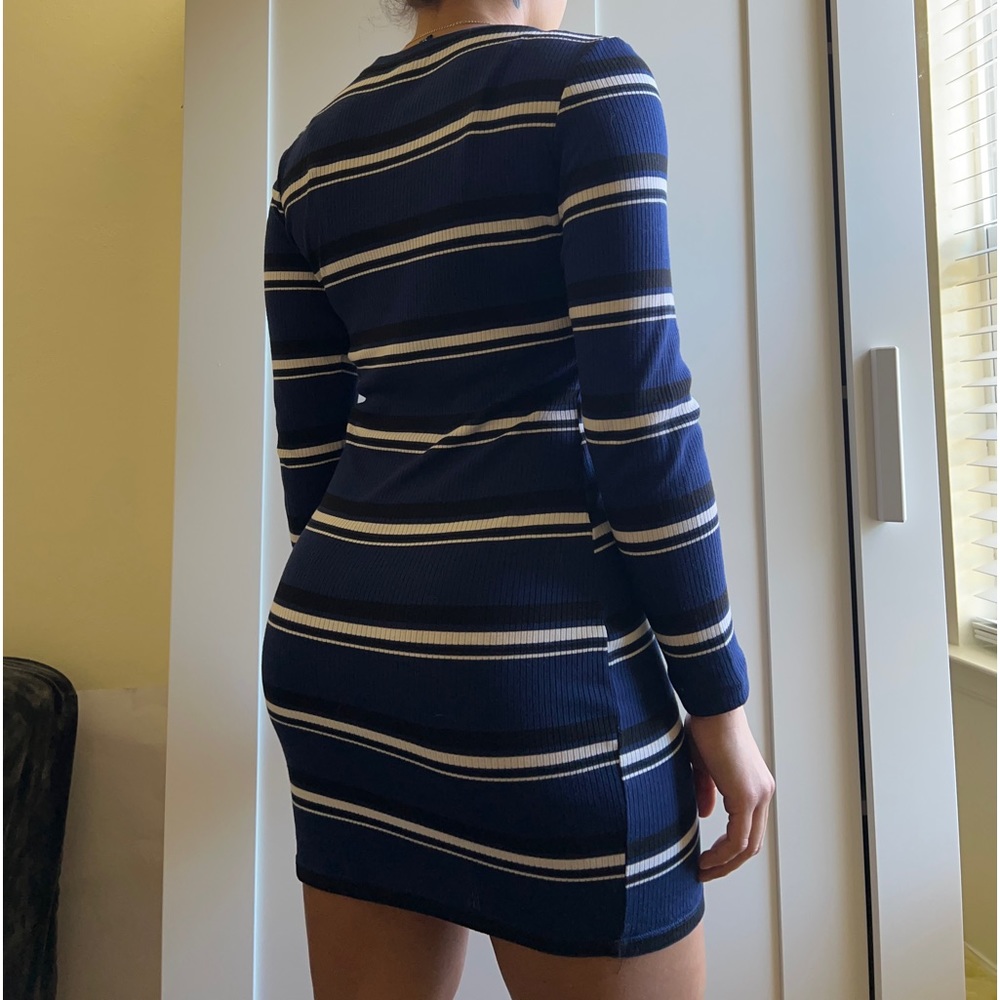 H&M Stripped Dress - Picture 5 of 12